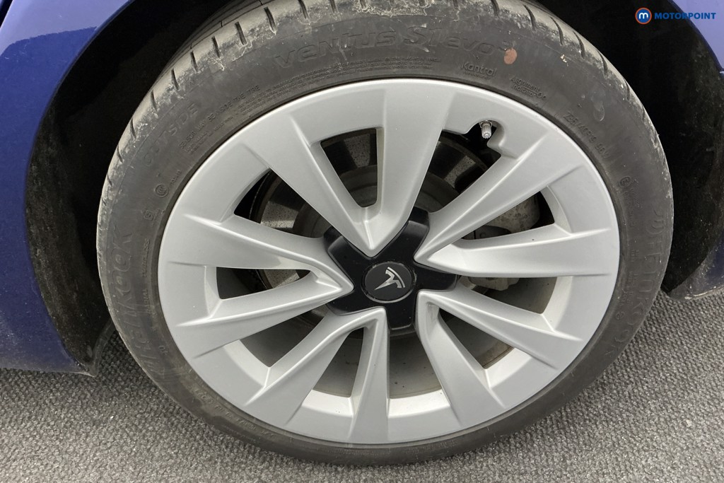 Tesla Model 3 Long Range Automatic Electric Saloon - Stock Number (1599653) - 35th supplementary image