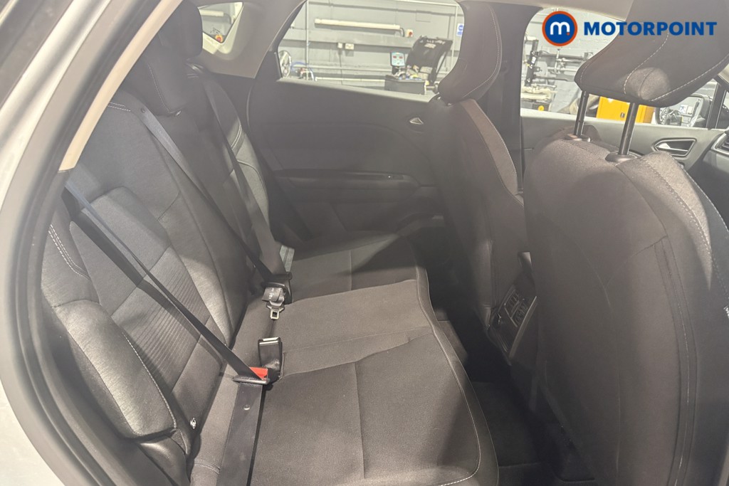 Renault Captur Iconic Manual Petrol SUV - Stock Number (1599963) - 21st supplementary image