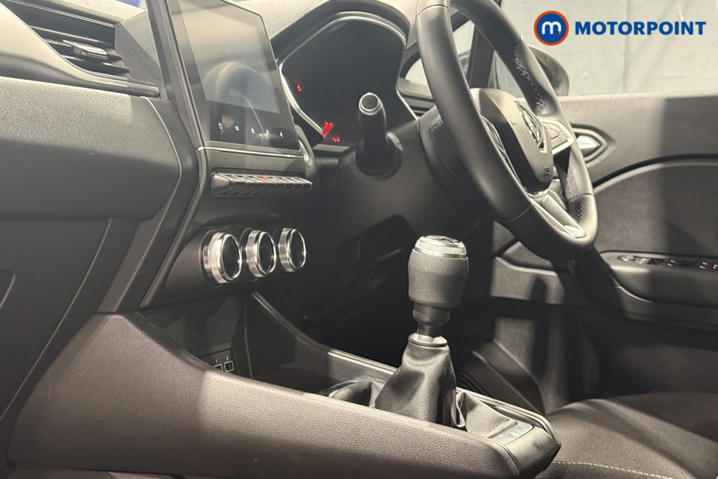 Renault Captur Iconic Manual Petrol SUV - Stock Number (1599963) - 29th supplementary image