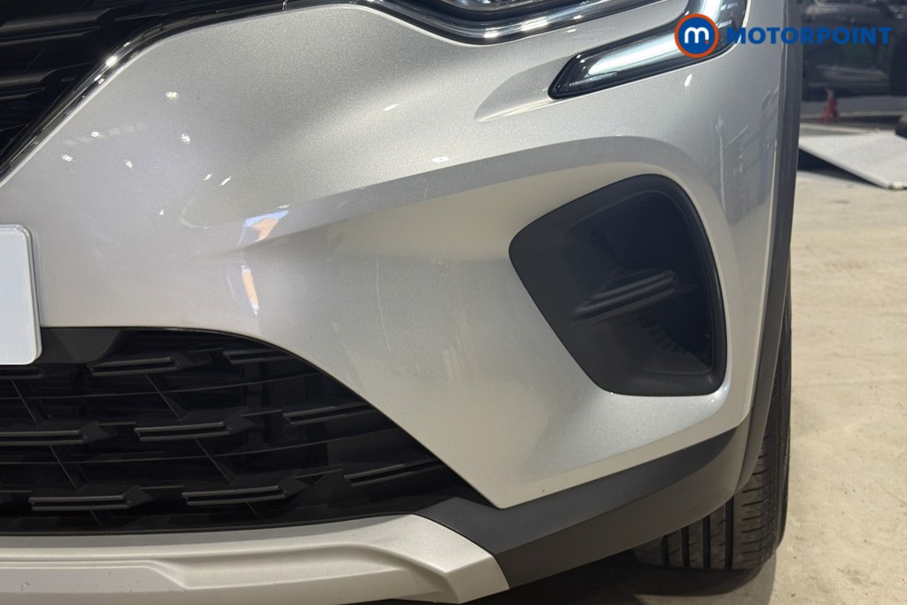 Renault Captur Iconic Manual Petrol SUV - Stock Number (1599963) - 37th supplementary image