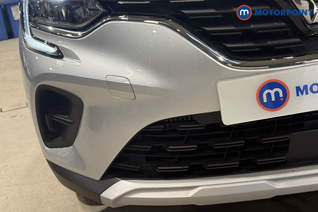 Renault Captur Iconic Manual Petrol SUV - Stock Number (1599963) - 38th supplementary image
