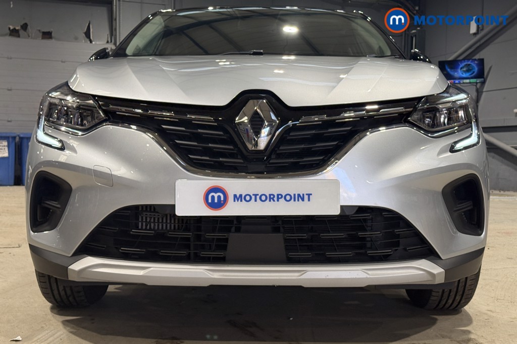 Renault Captur Iconic Manual Petrol SUV - Stock Number (1599963) - 39th supplementary image