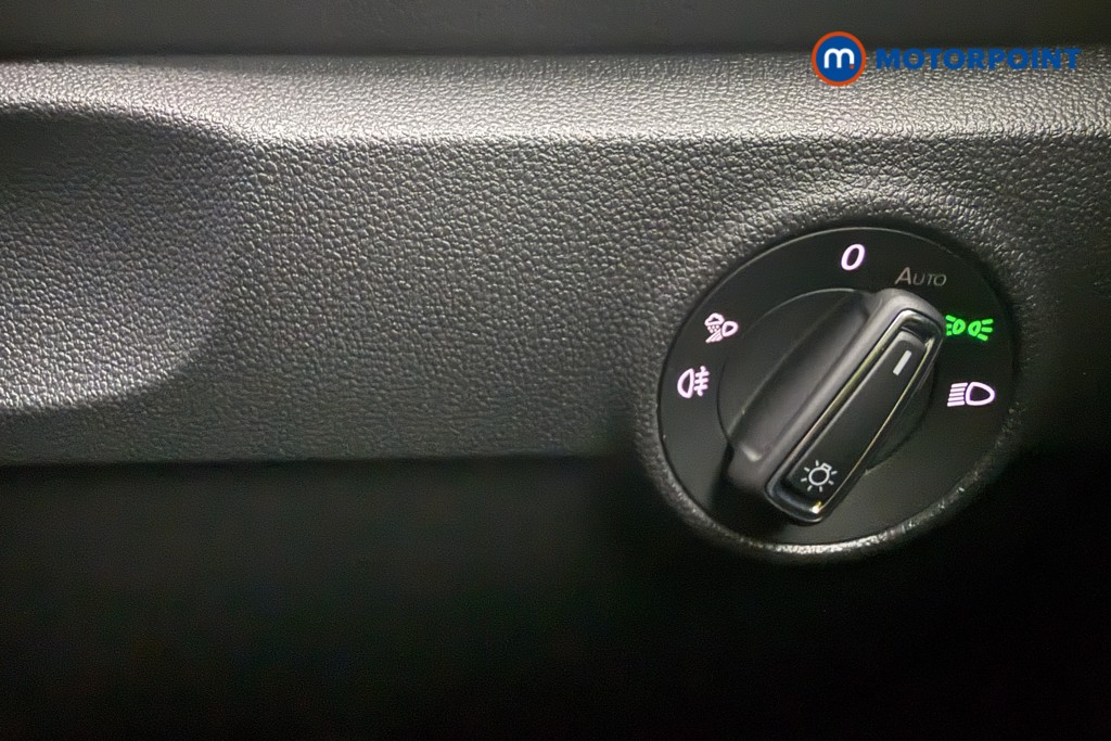 Volkswagen T-Roc R Automatic Petrol SUV - Stock Number (1600127) - 17th supplementary image