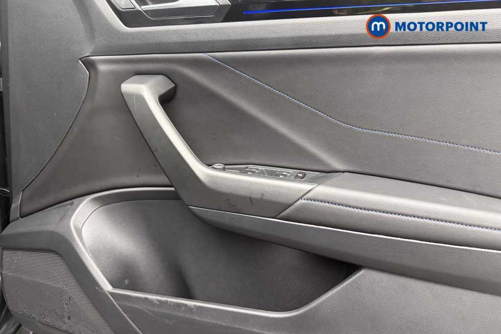 Volkswagen T-Roc R Automatic Petrol SUV - Stock Number (1600127) - 18th supplementary image