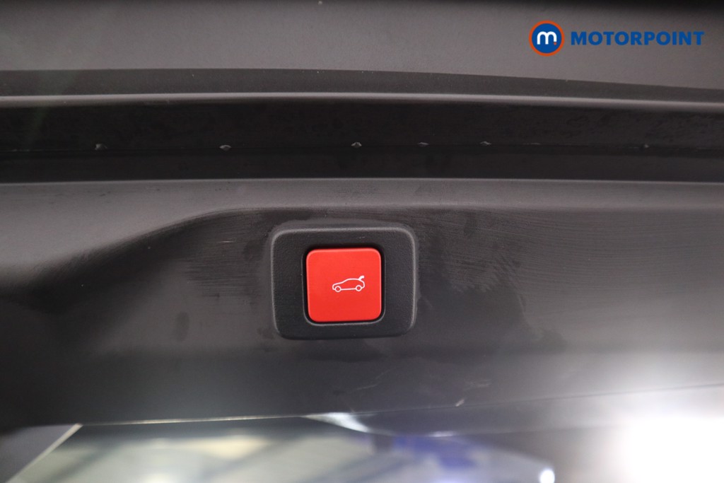 Peugeot 3008 GT Automatic Petrol SUV - Stock Number (1600630) - 22nd supplementary image