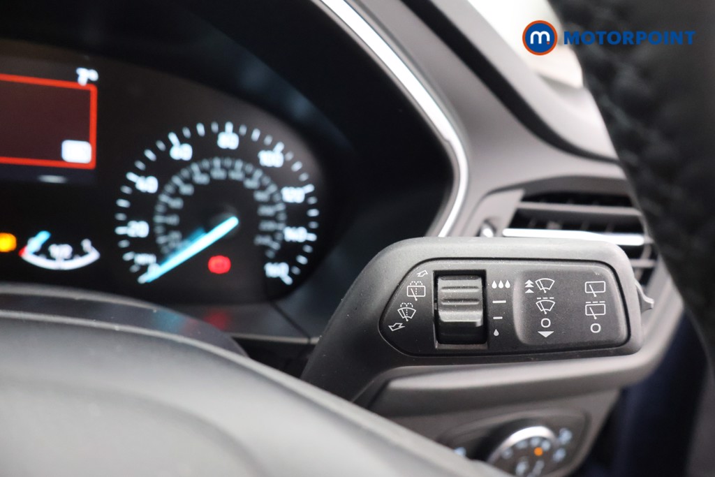 Ford Focus Titanium Manual Petrol Hatchback - Stock Number (1600639) - 6th supplementary image