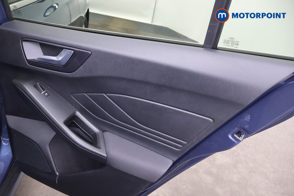 Ford Focus Titanium Manual Petrol Hatchback - Stock Number (1600639) - 19th supplementary image