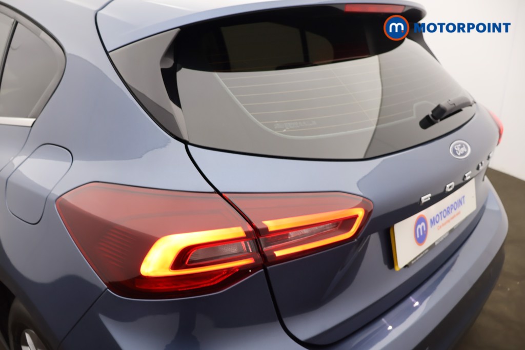 Ford Focus Titanium Manual Petrol Hatchback - Stock Number (1600639) - 23rd supplementary image