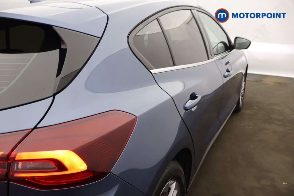 Ford Focus Titanium Manual Petrol Hatchback - Stock Number (1600639) - 25th supplementary image