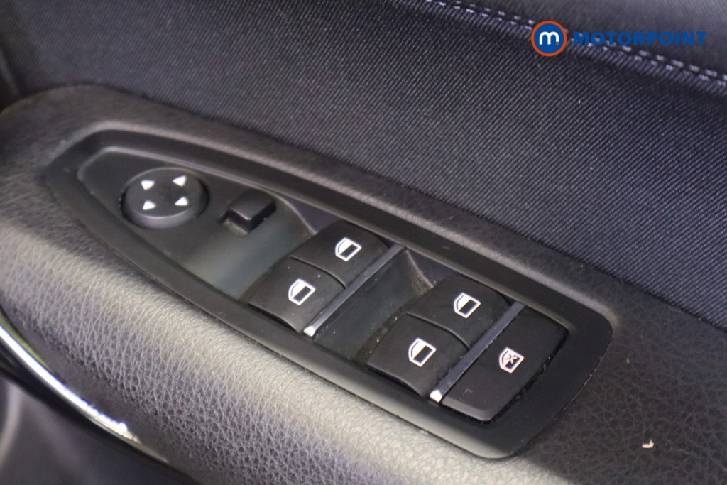 BMW 1 Series Sport Manual Petrol Hatchback - Stock Number (1600656) - 13th supplementary image