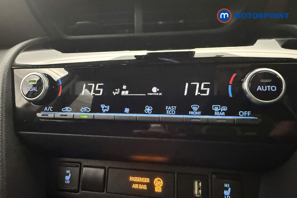 Toyota Yaris Cross Excel Automatic Petrol-Electric Hybrid Estate - Stock Number (1600680) - 16th supplementary image