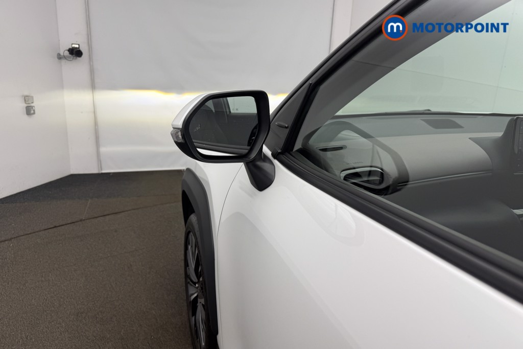 Toyota Yaris Cross Excel Automatic Petrol-Electric Hybrid Estate - Stock Number (1600680) - 29th supplementary image