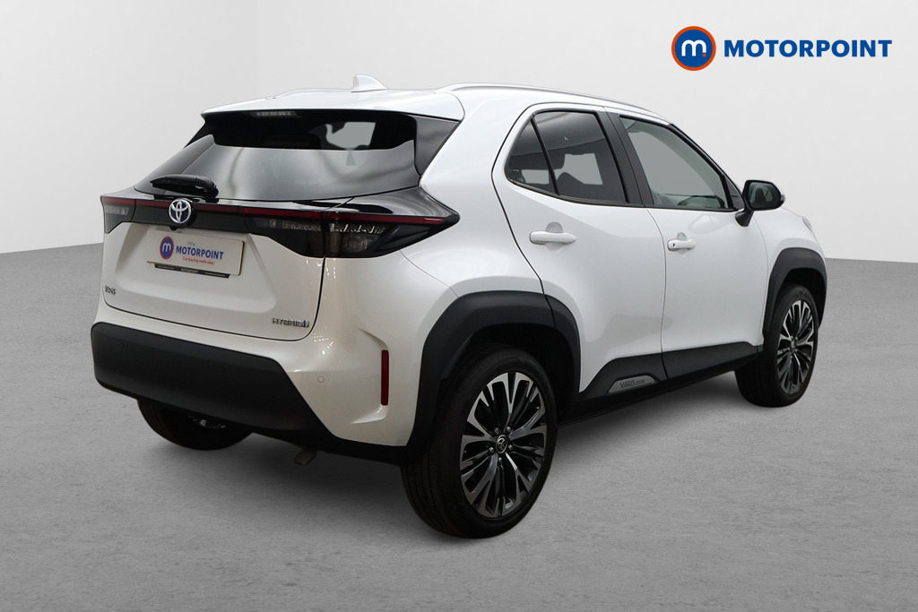 Toyota Yaris Cross Excel Automatic Petrol-Electric Hybrid Estate - Stock Number (1600680) - Drivers side rear corner