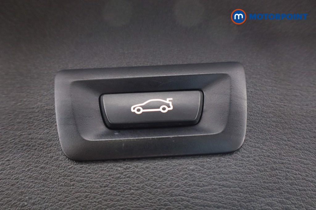 BMW X1 Xline Automatic Petrol SUV - Stock Number (1600709) - 37th supplementary image