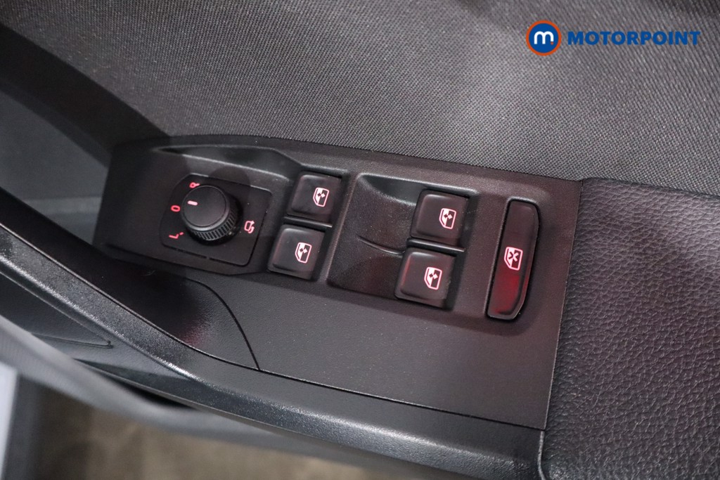 Seat Arona FR Manual Petrol SUV - Stock Number (1600752) - 24th supplementary image