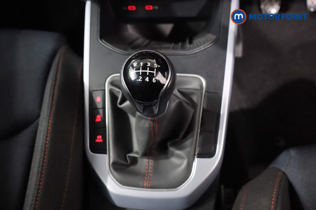 Seat Arona FR Manual Petrol SUV - Stock Number (1600760) - 17th supplementary image