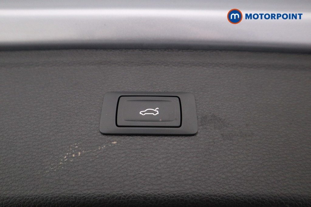 Audi Q5 Black Edition Automatic Diesel SUV - Stock Number (1600951) - 22nd supplementary image