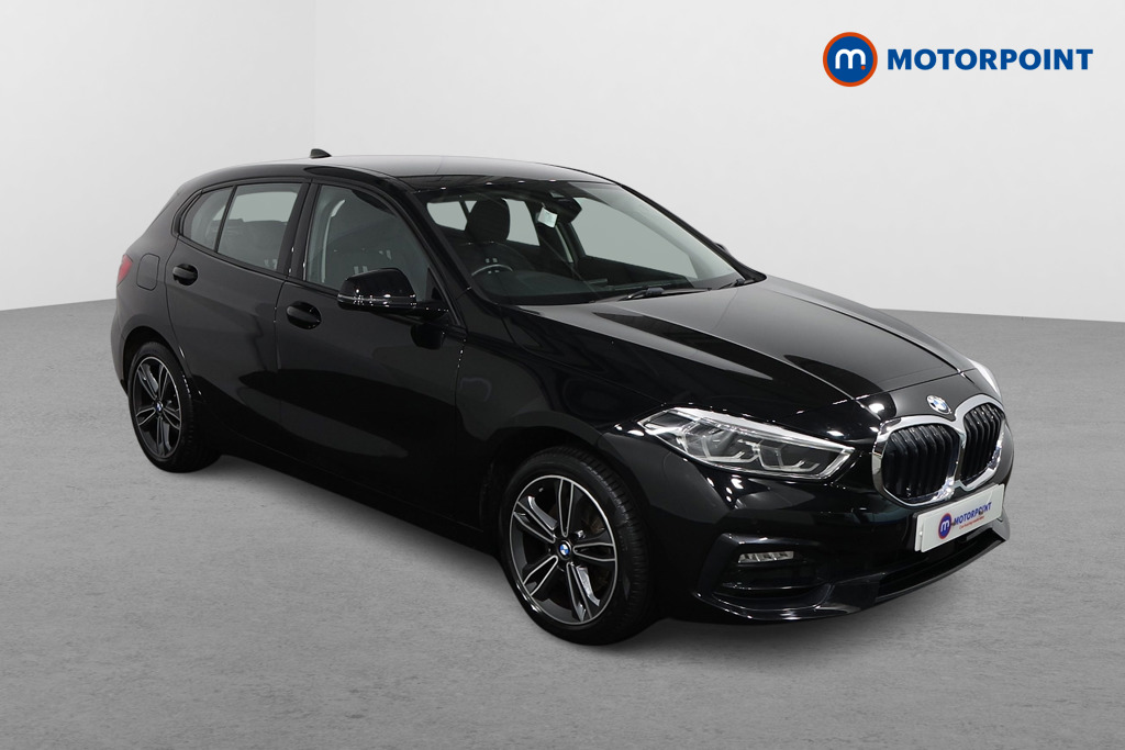 BMW 1 Series Sport Manual Petrol Hatchback - Stock Number (1600959) - Drivers side front corner