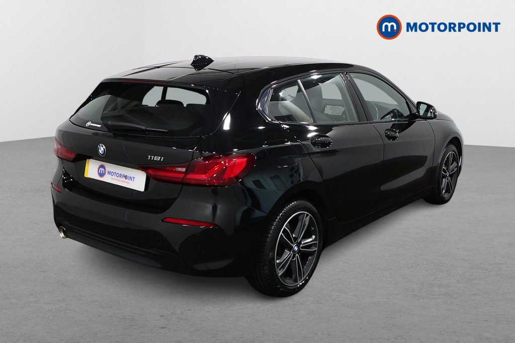 BMW 1 Series Sport Manual Petrol Hatchback - Stock Number (1600959) - Drivers side rear corner