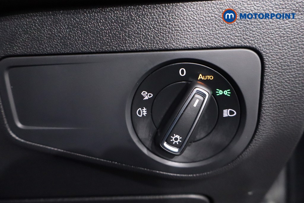 Volkswagen Tiguan Allspace R-Line Automatic Petrol SUV - Stock Number (1600992) - 16th supplementary image