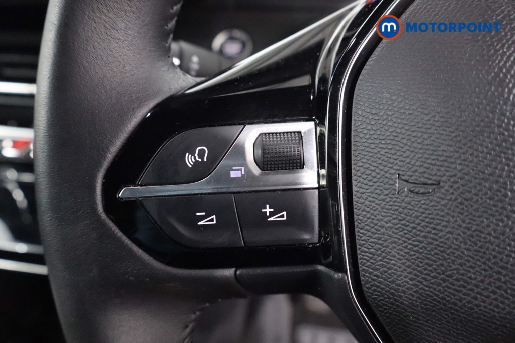 Peugeot 2008 Allure Manual Petrol SUV - Stock Number (1601022) - 7th supplementary image