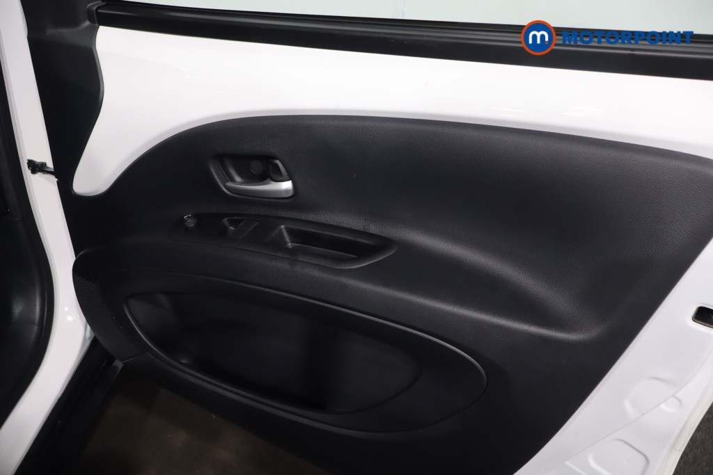 Toyota Aygo X Pure Automatic Petrol Hatchback - Stock Number (1601030) - 23rd supplementary image