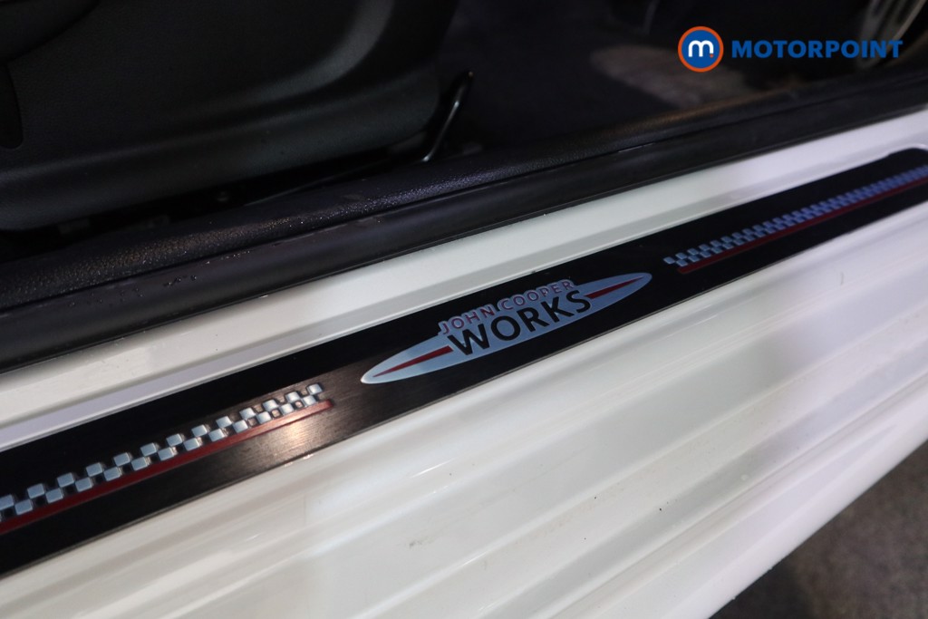 Mini Hatchback Cooper Sport Automatic Petrol Hatchback - Stock Number (1601083) - 13th supplementary image