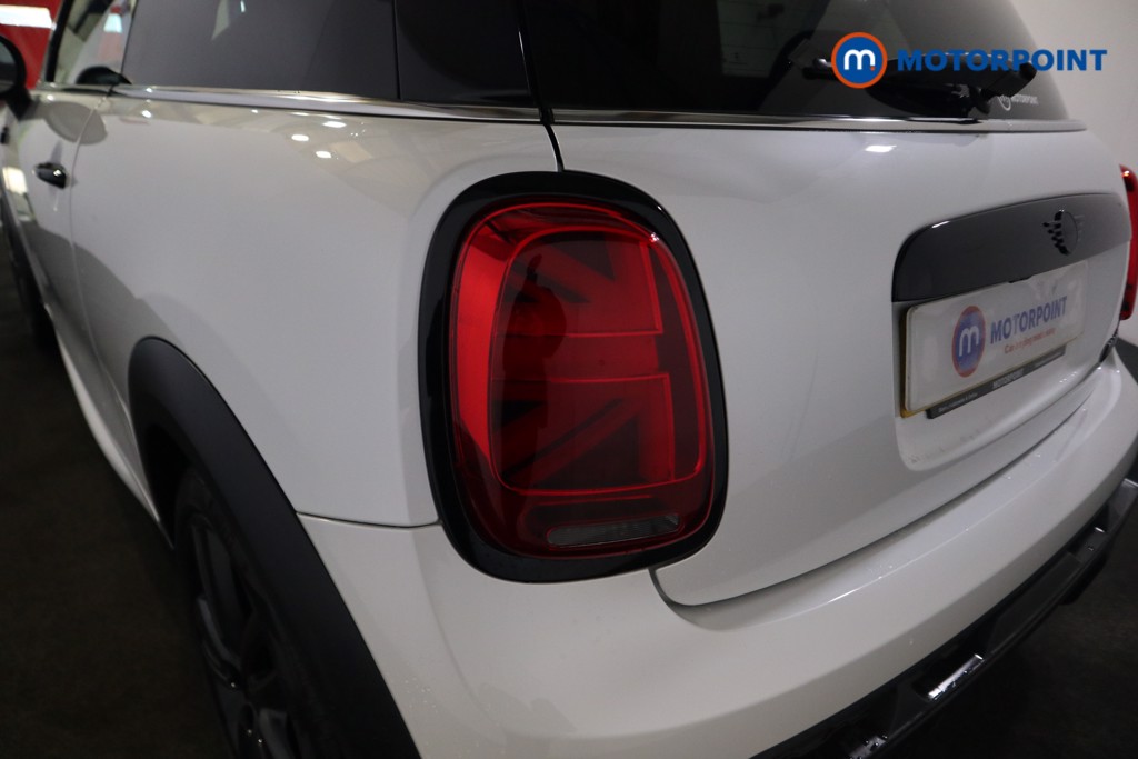 Mini Hatchback Cooper Sport Automatic Petrol Hatchback - Stock Number (1601083) - 24th supplementary image