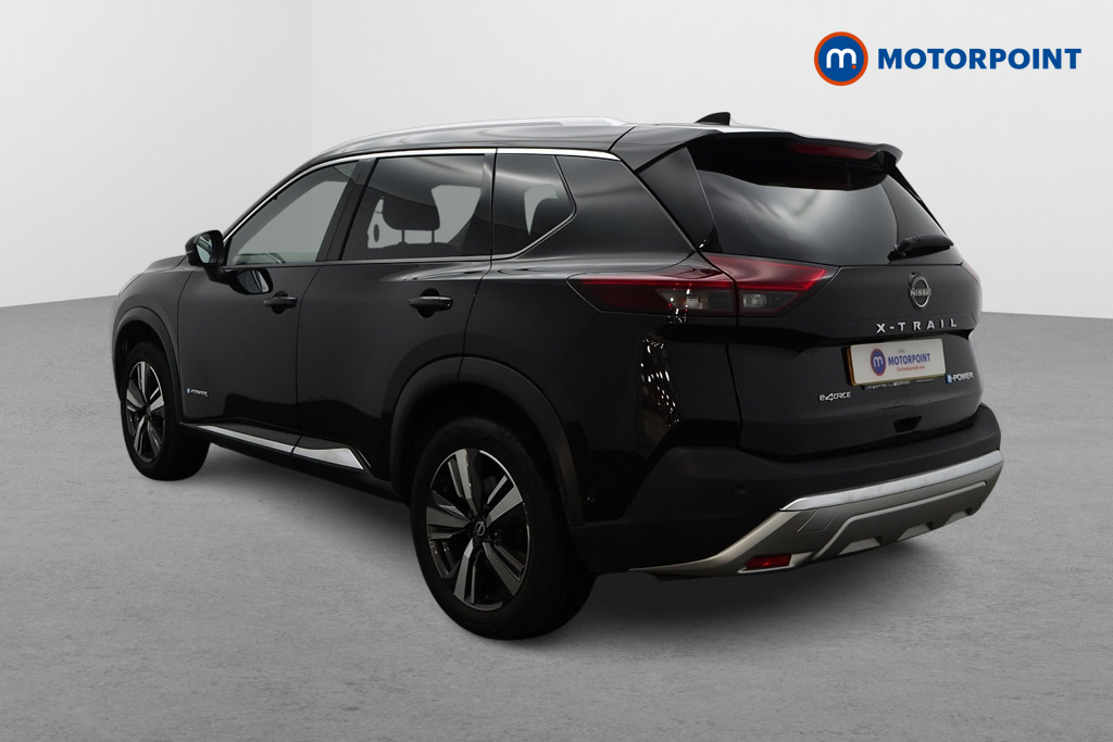 Nissan X-Trail Tekna Automatic Petrol-Electric Hybrid SUV - Stock Number (1601144) - Passenger side rear corner