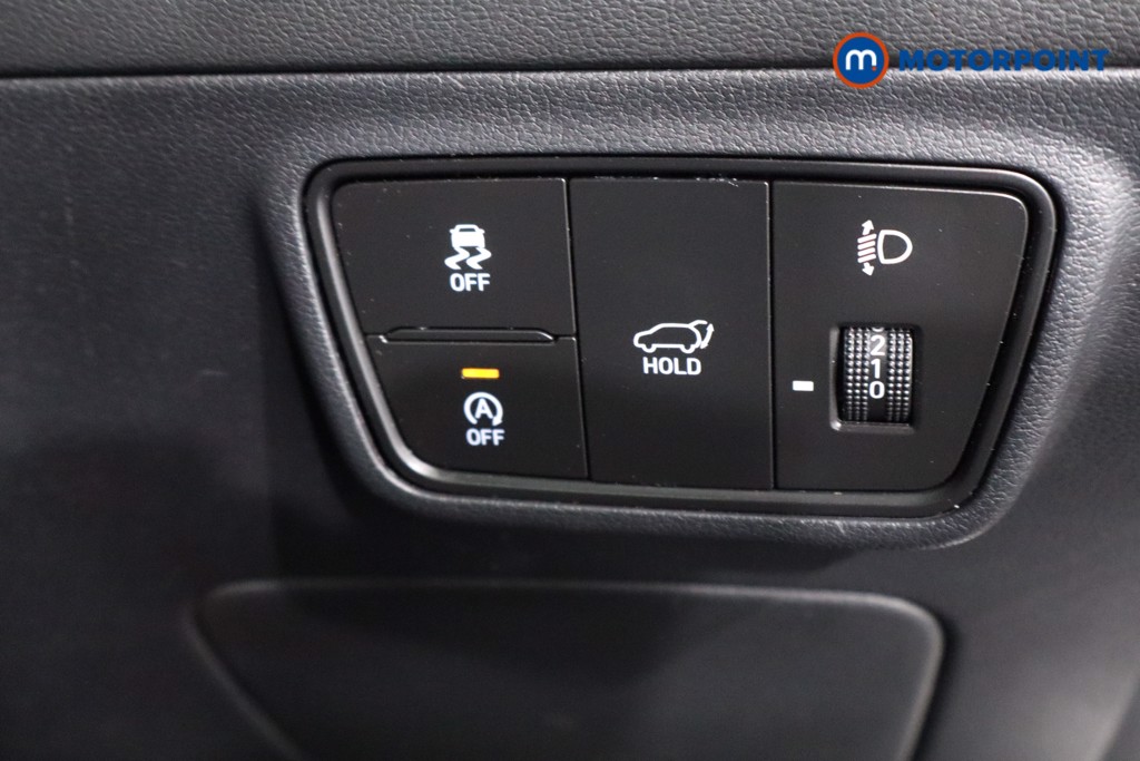 Hyundai Tucson Ultimate Manual Petrol SUV - Stock Number (1601610) - 17th supplementary image