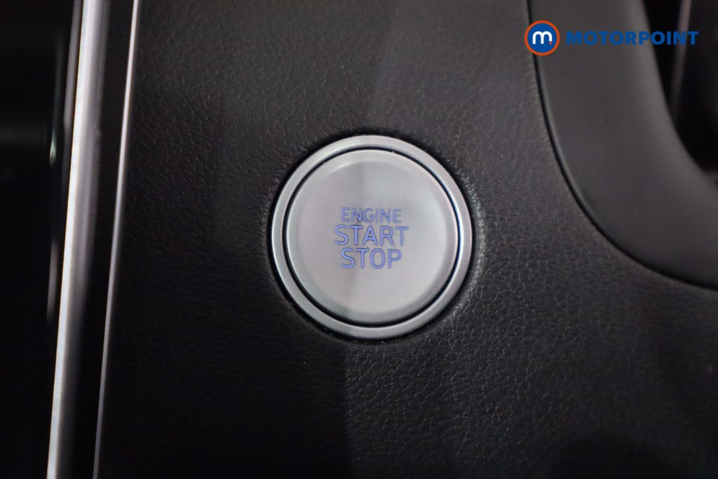 Hyundai Tucson Ultimate Manual Petrol SUV - Stock Number (1601610) - 21st supplementary image