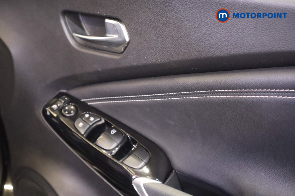 Nissan Juke Premiere Edition Automatic Petrol-Electric Hybrid SUV - Stock Number (1601691) - 13th supplementary image