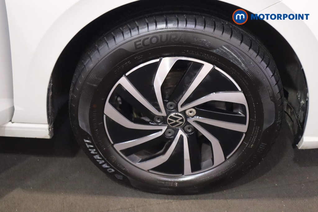 Volkswagen Polo Life Manual Petrol Hatchback - Stock Number (1601715) - 11th supplementary image