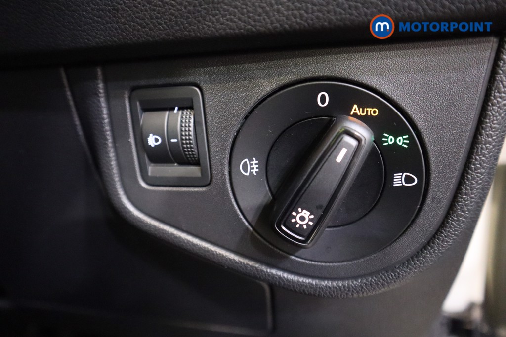 Volkswagen Polo Life Manual Petrol Hatchback - Stock Number (1601715) - 15th supplementary image