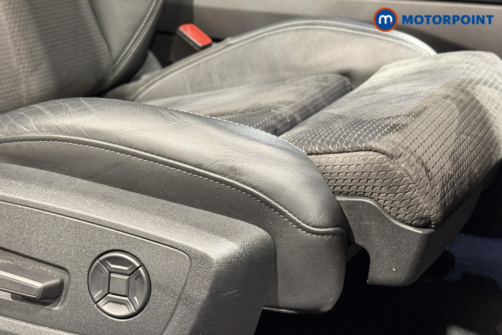 Audi A6 Black Edition Automatic Diesel Saloon - Stock Number (1601757) - 18th supplementary image