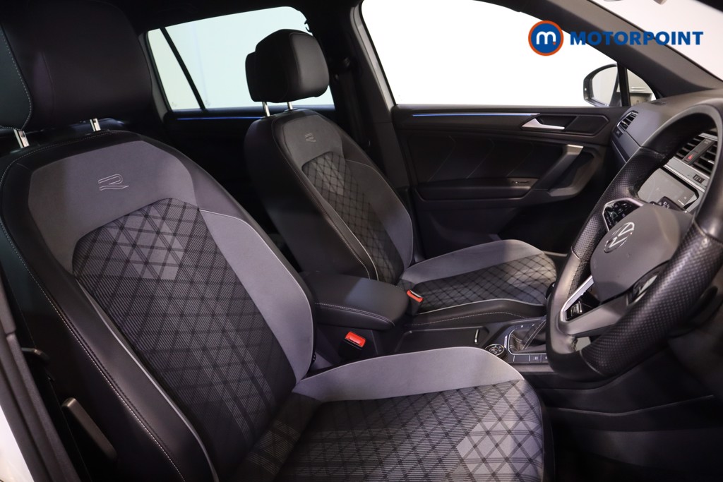 Volkswagen Tiguan R-Line Automatic Petrol SUV - Stock Number (1601811) - 6th supplementary image