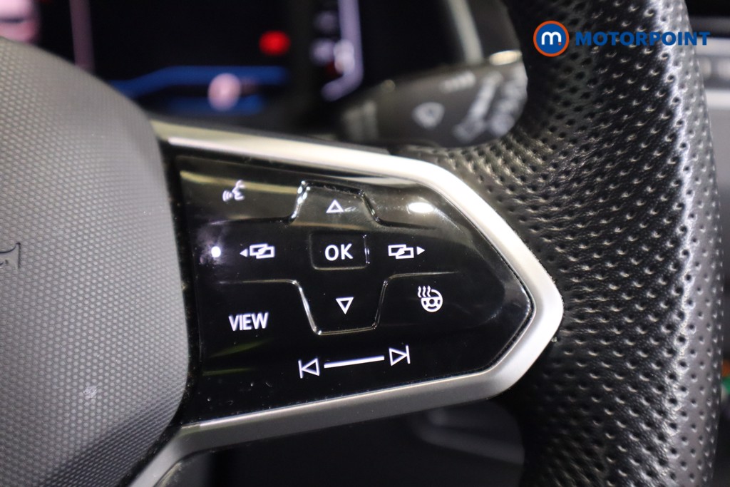 Volkswagen Tiguan R-Line Automatic Petrol SUV - Stock Number (1601811) - 17th supplementary image