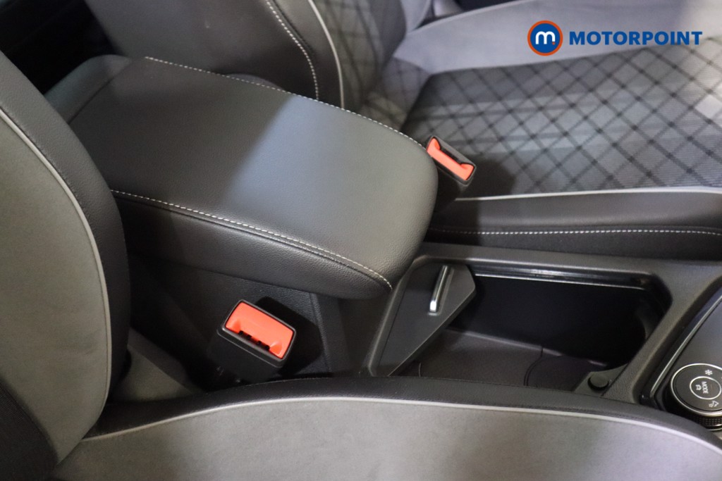 Volkswagen Tiguan R-Line Automatic Petrol SUV - Stock Number (1601811) - 23rd supplementary image