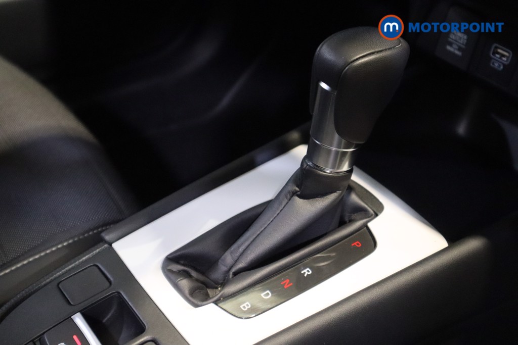 Honda Jazz Crosstar Advance Automatic Petrol-Electric Hybrid Hatchback - Stock Number (1602094) - 5th supplementary image