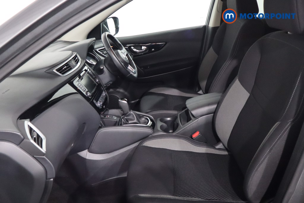 Nissan Qashqai Acenta Premium Automatic Petrol SUV - Stock Number (1602178) - 4th supplementary image