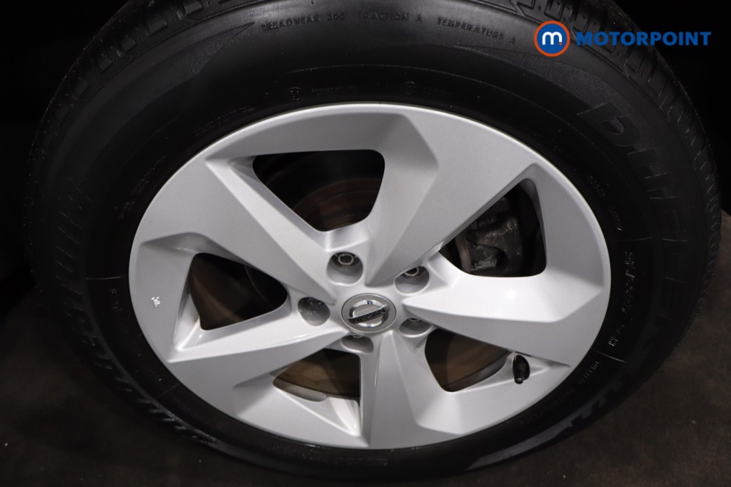 Nissan Qashqai Acenta Premium Automatic Petrol SUV - Stock Number (1602178) - 12th supplementary image