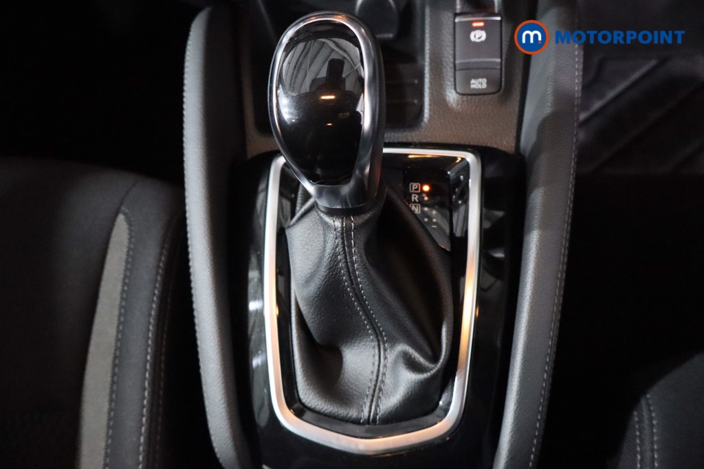 Nissan Qashqai Acenta Premium Automatic Petrol SUV - Stock Number (1602178) - 18th supplementary image