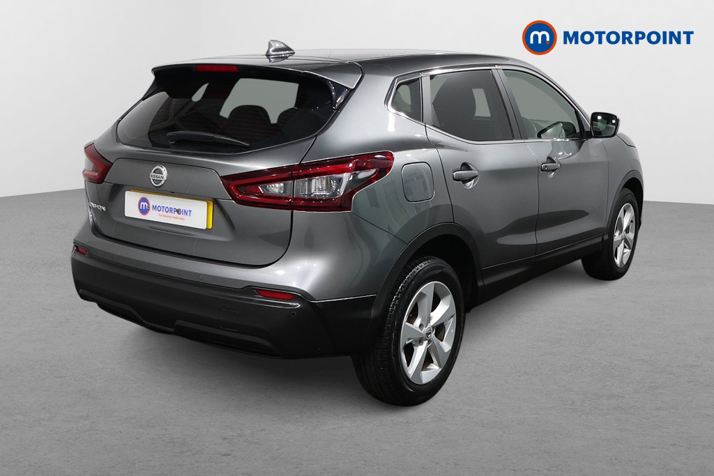 Nissan Qashqai Acenta Premium Automatic Petrol SUV - Stock Number (1602178) - Drivers side rear corner