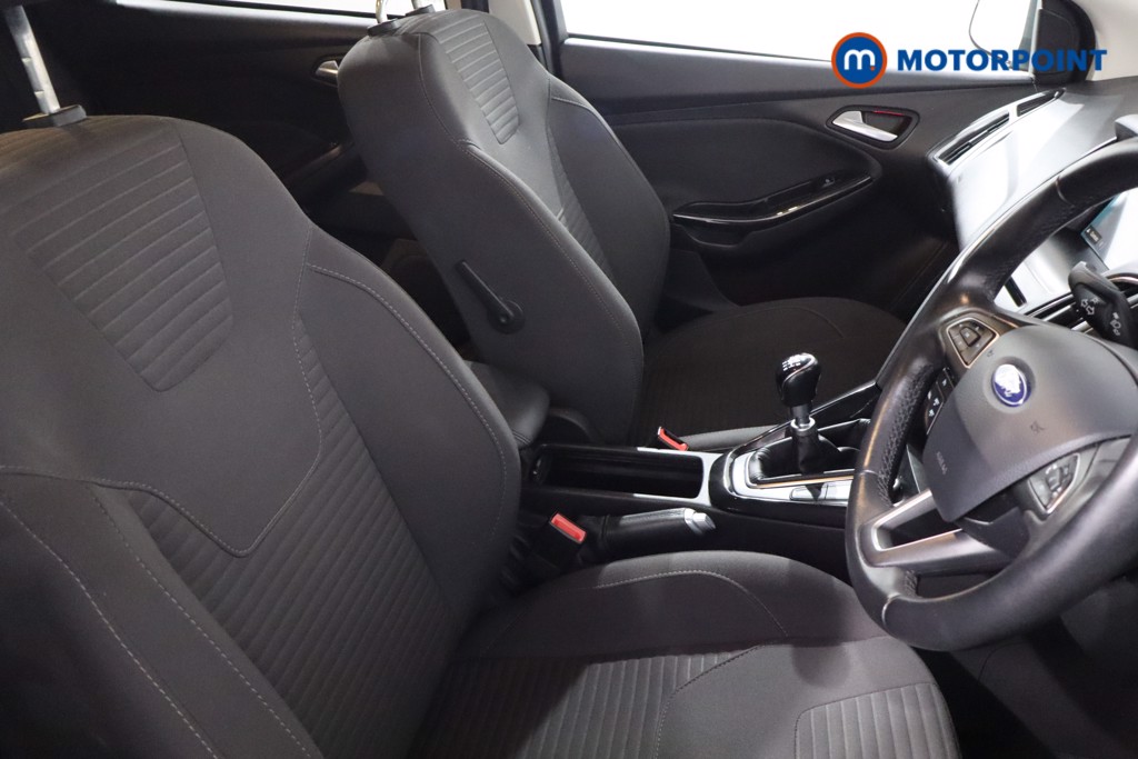 Ford Focus Titanium Manual Diesel Hatchback - Stock Number (1602382) - 22nd supplementary image