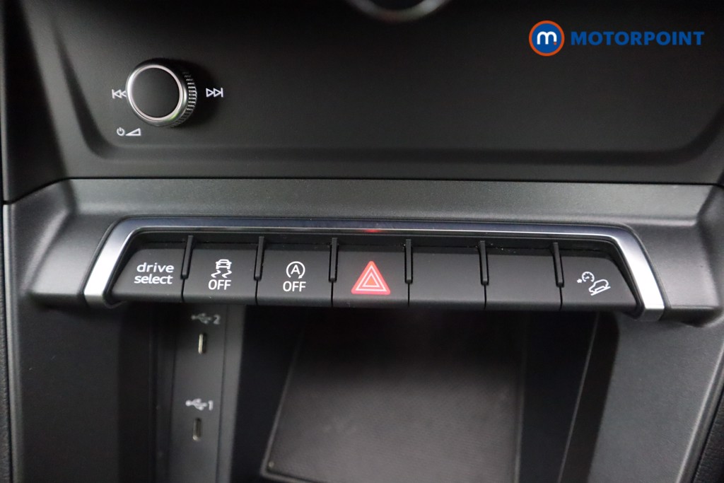 Audi Q3 S Line Manual Diesel SUV - Stock Number (1602532) - 17th supplementary image