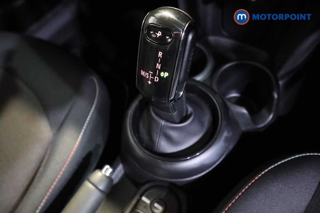 Mini Hatchback Cooper Automatic Petrol Hatchback - Stock Number (1563059) - 9th supplementary image