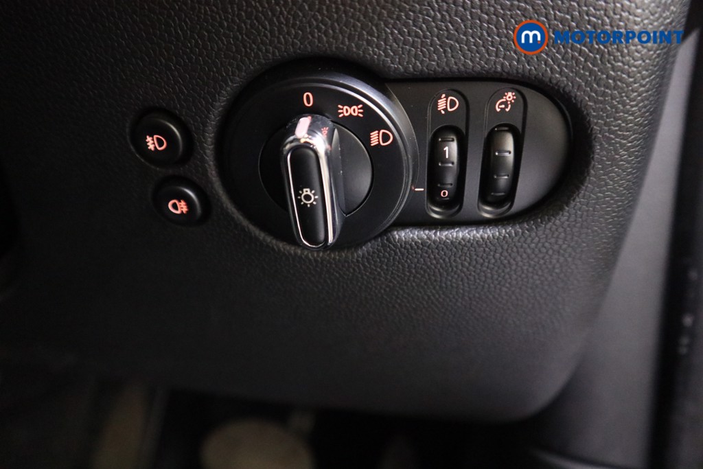 Mini Hatchback Cooper Automatic Petrol Hatchback - Stock Number (1563059) - 10th supplementary image