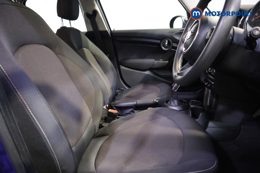 Mini Hatchback Cooper Automatic Petrol Hatchback - Stock Number (1563059) - 14th supplementary image