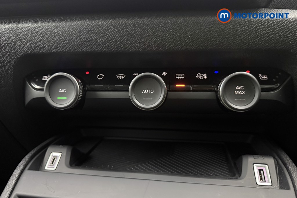 Citroen C4 X MAX Automatic Petrol Saloon - Stock Number (1569778) - 16th supplementary image