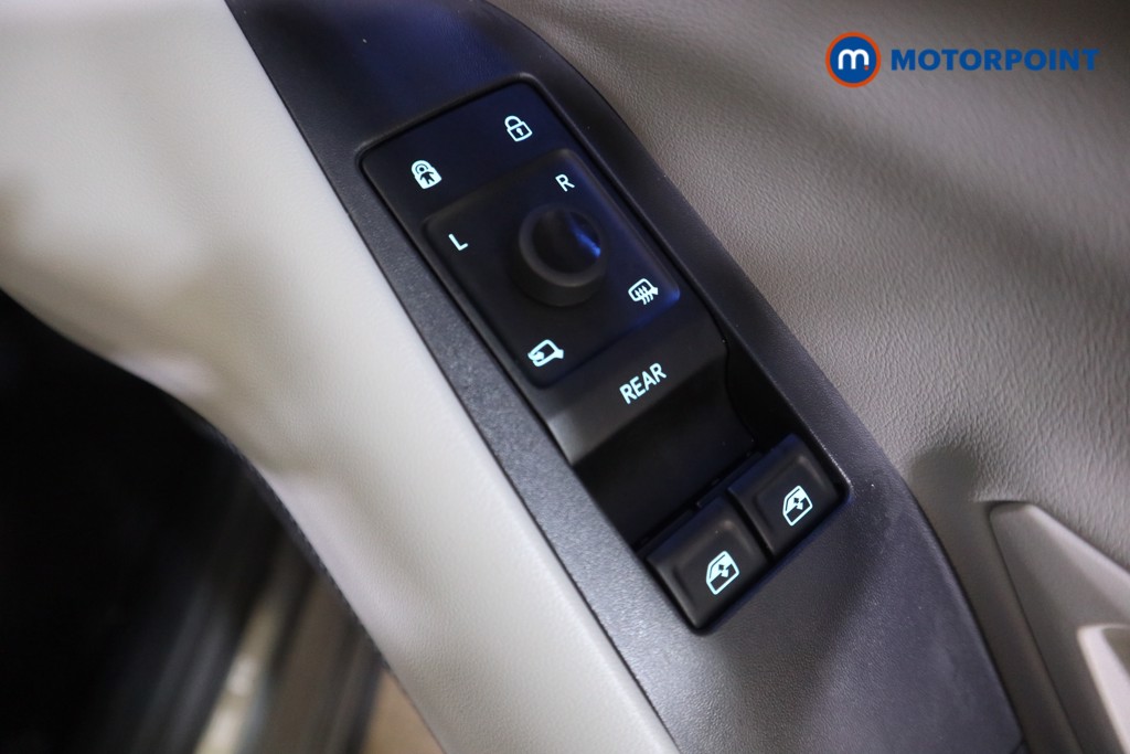 Ford Explorer Premium Automatic Electric SUV - Stock Number (1586064) - 11th supplementary image